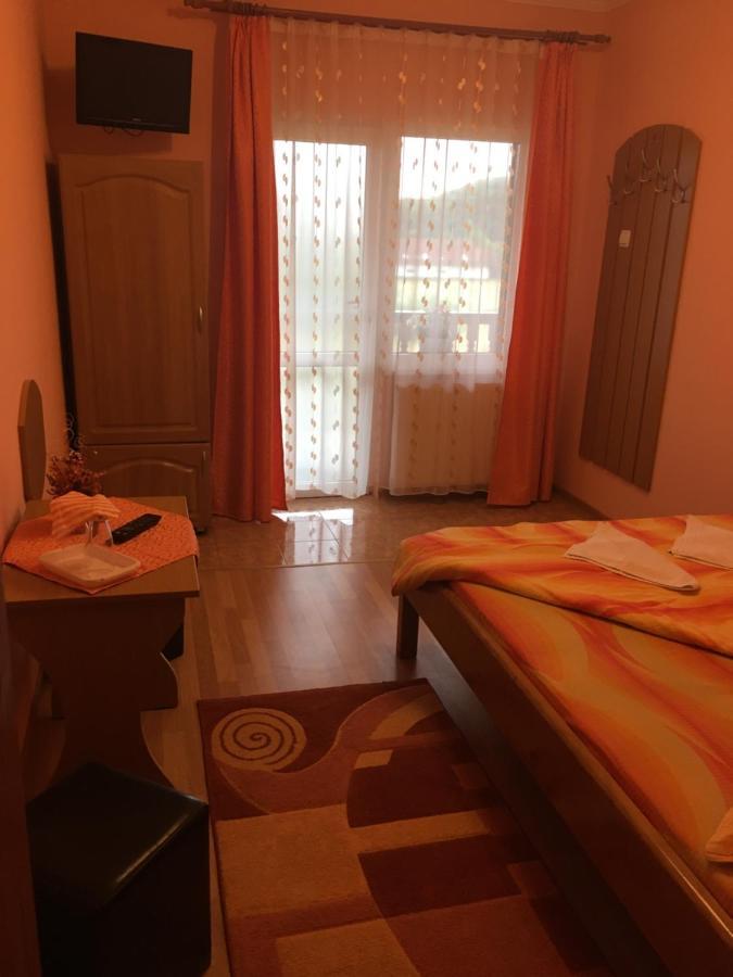 Casa Bambi Hotell Sovata Eksteriør bilde