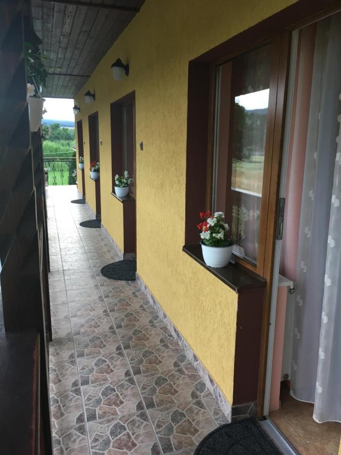 Casa Bambi Hotell Sovata Eksteriør bilde