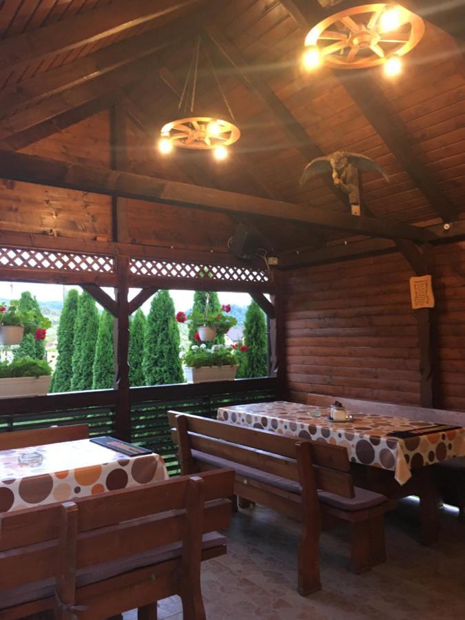 Casa Bambi Hotell Sovata Eksteriør bilde